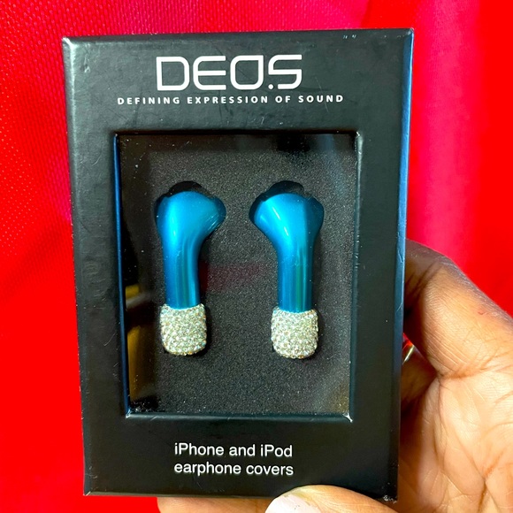 iPhone covers that bling! - Picture 1 of 2